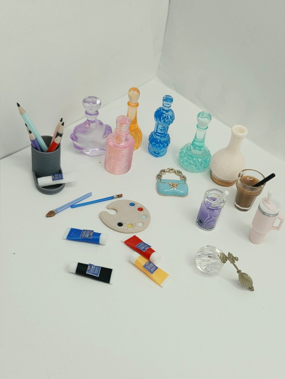 Miniature Dollhouse Accessories Art Beauty & Drink Lot with Mystery Bag